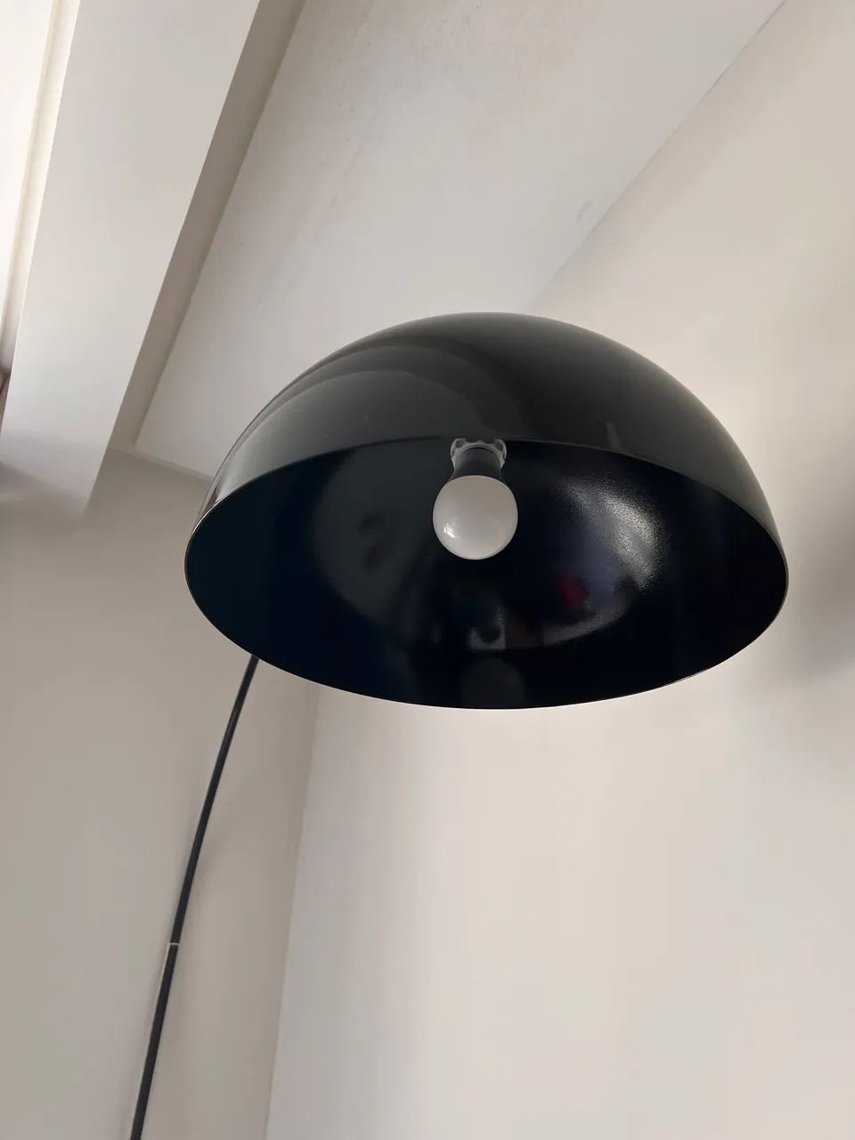 Luminária de Piso Arco Preta com Cúpula - Foto 4