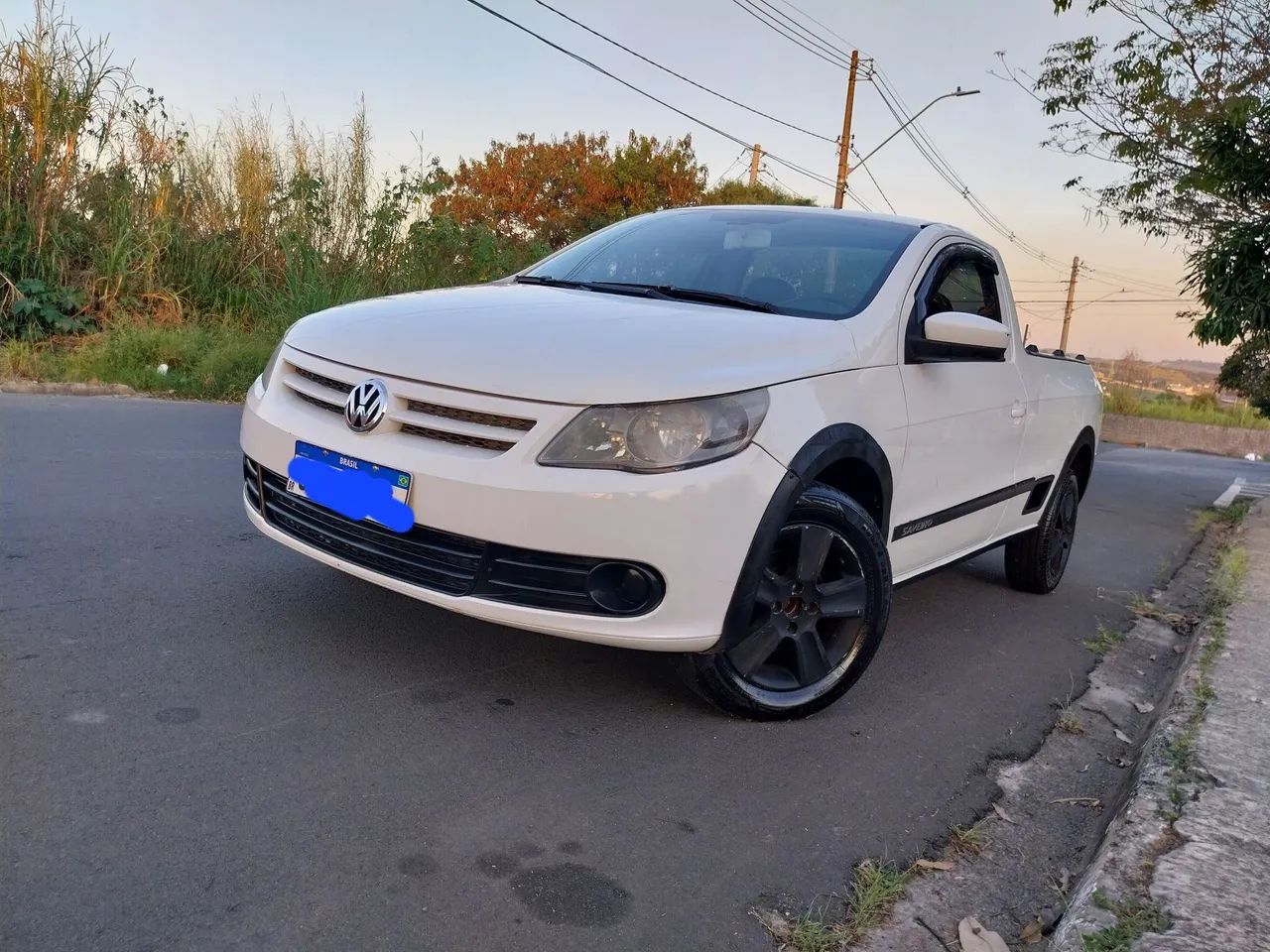 Volkswagen Saveiro Saveiro 1.6 Mi Total Flex 8V CE 2013