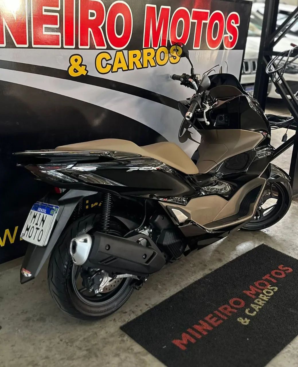 PCX 160 DLX - Foto 3