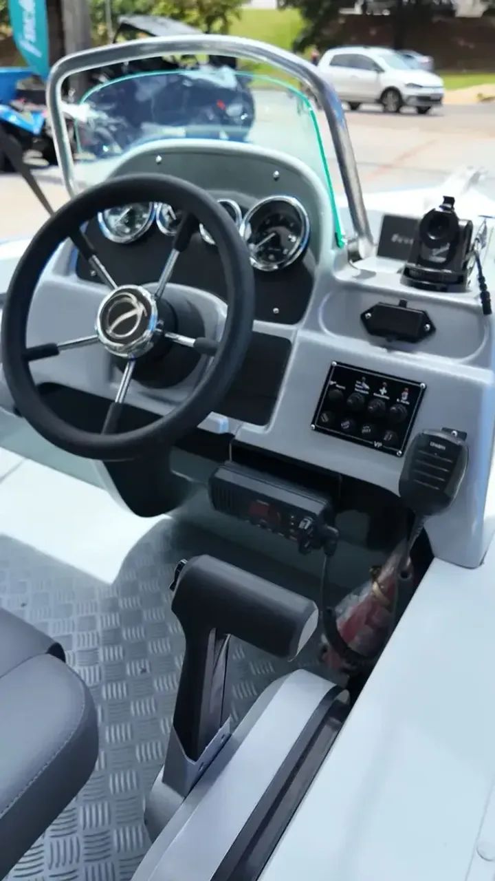 Lancha Marfim 6.0 Freestyle Std Motor Mercury 60hp 4 Tempos - Foto 11