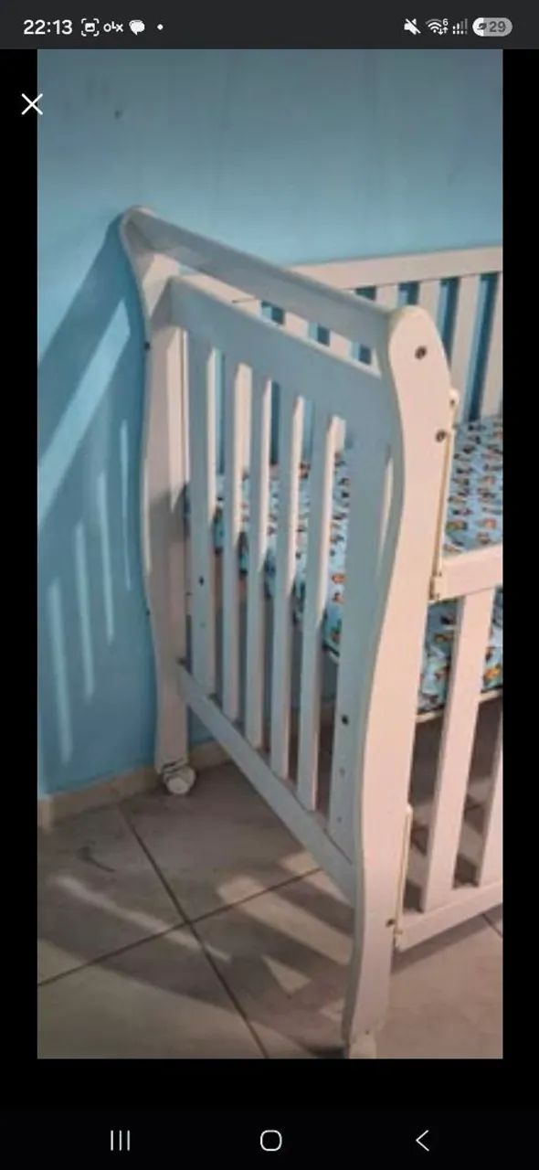 Berço Branco com Rodinhas e Regulagem de Altura - Foto 4