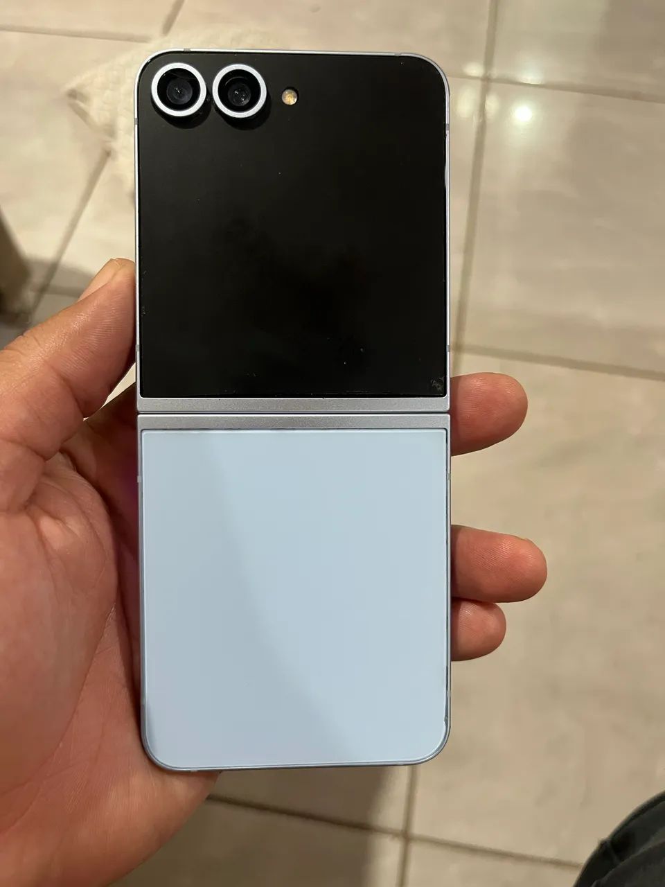 ZFLIP 6  256 GB zero R$1.850 pra hj  - Foto 3