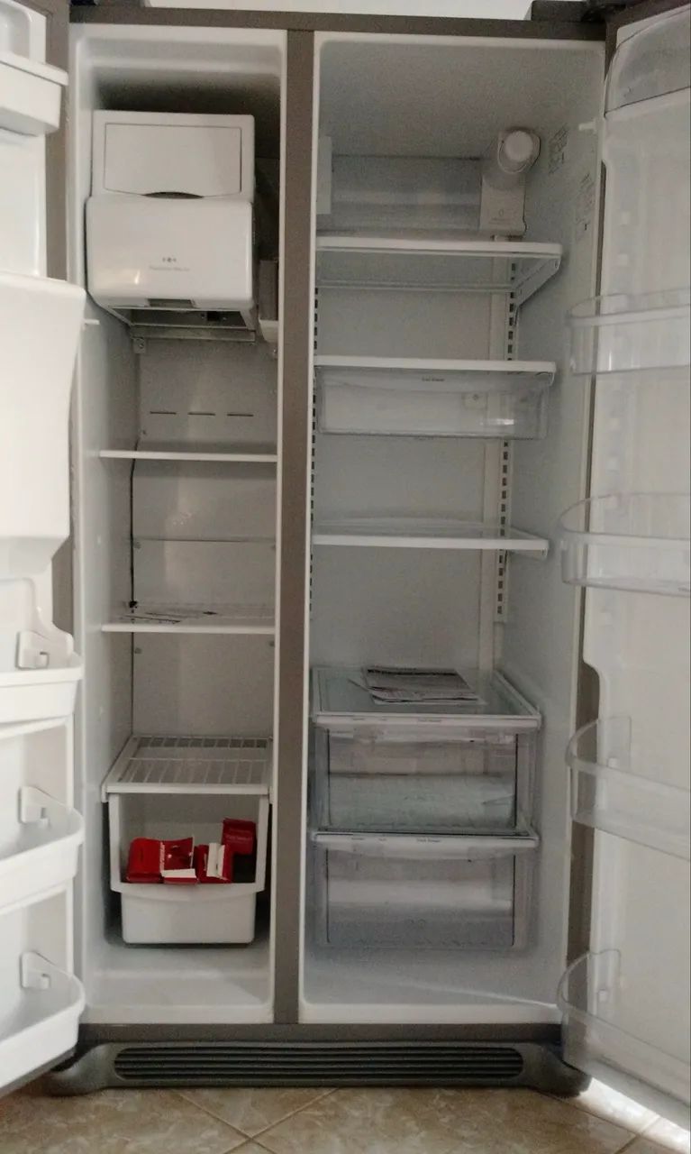 Geladeira frigidaire.Nova - Foto 2