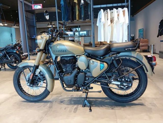 Royal Enfield Classic 350 Commando - 2026 ZERO KM   - Foto 4