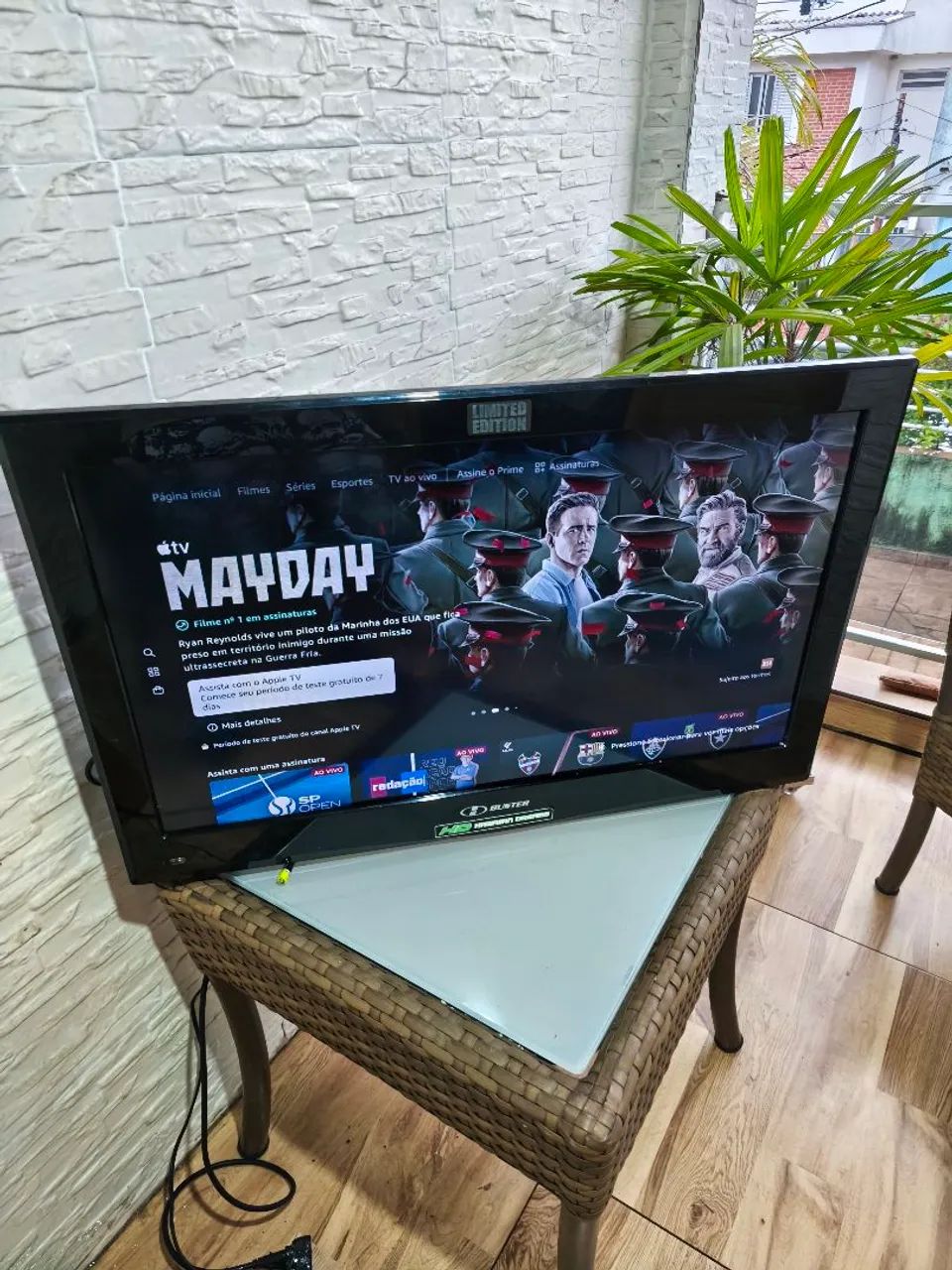 TV LCD 32 POLEGADAS 