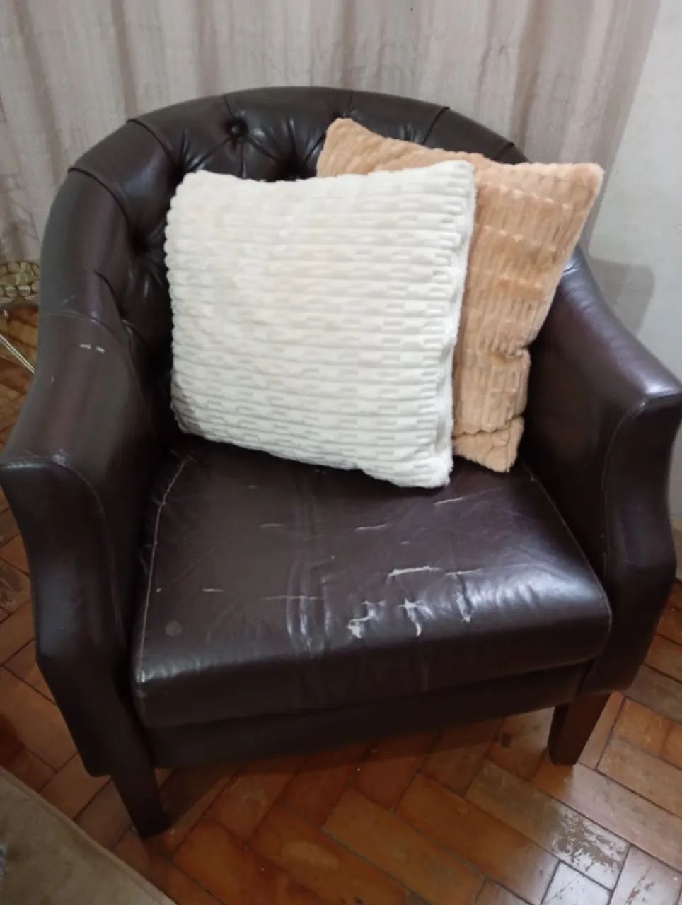 Duas poltronas  por apenas R$400 - Foto 5