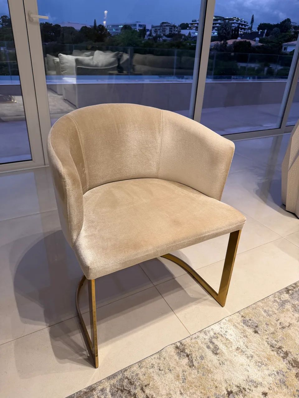 Conjunto 2 cadeiras em Veludo
