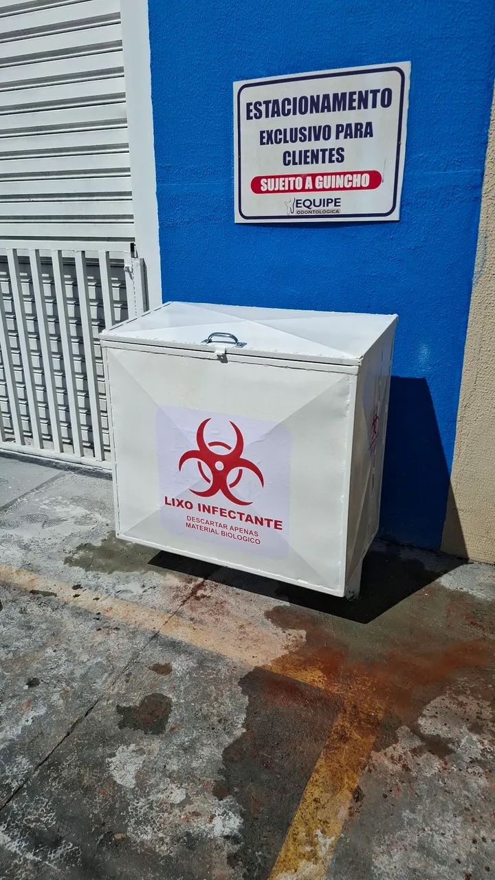 Lixeira para lixo infectante 480lts - Foto 4