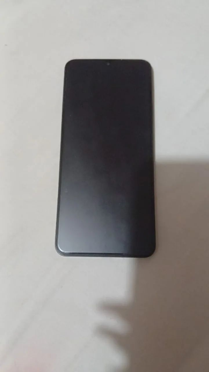 Poco c75 perfeita qualidade 25 capinhas acompanha 256gb - Foto 2