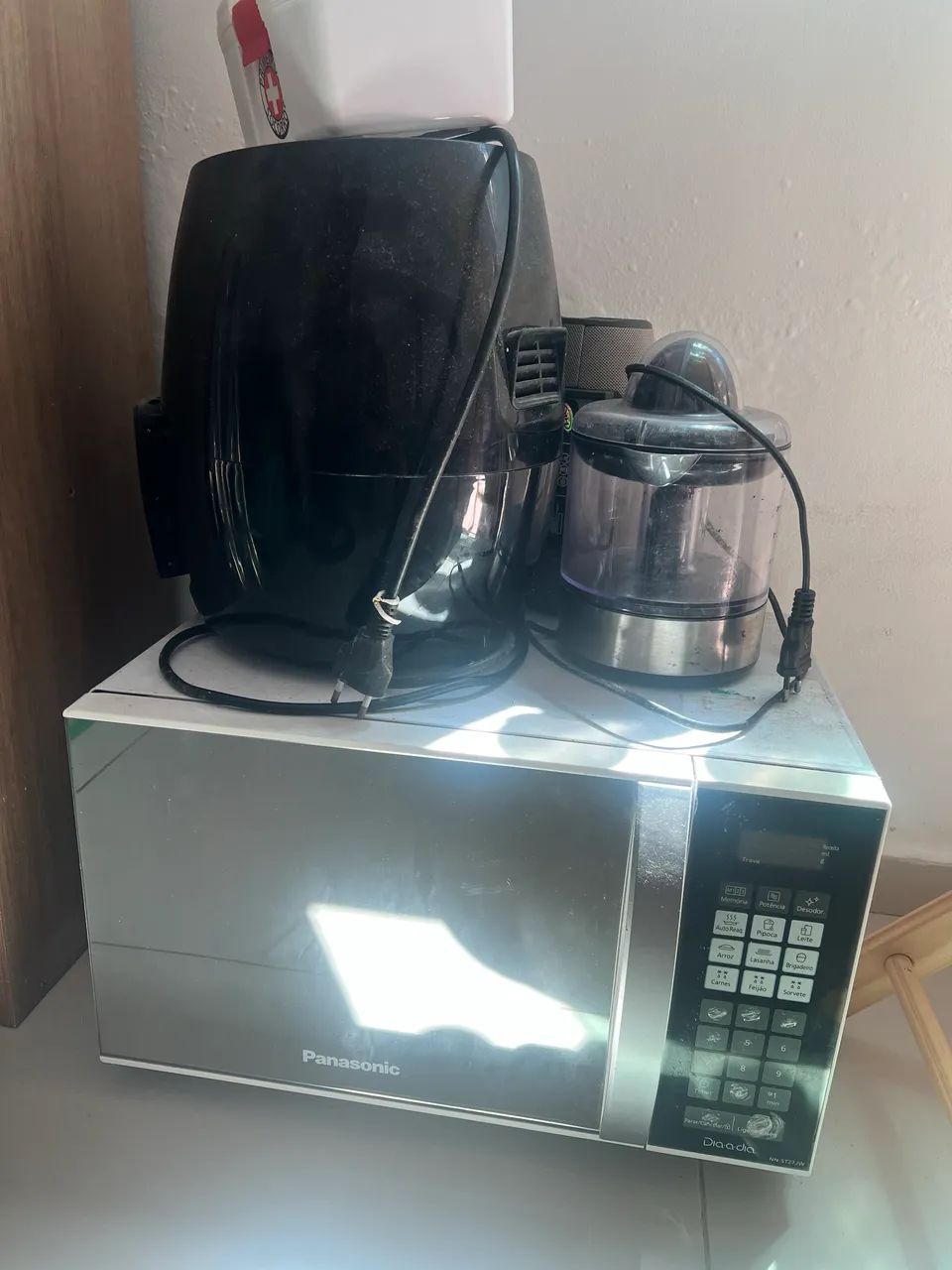 Vendo microondas e air fry 