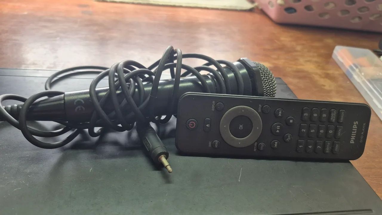 DVD PLAYER COM KARAOKE PHILIPS, USADO - Foto 4