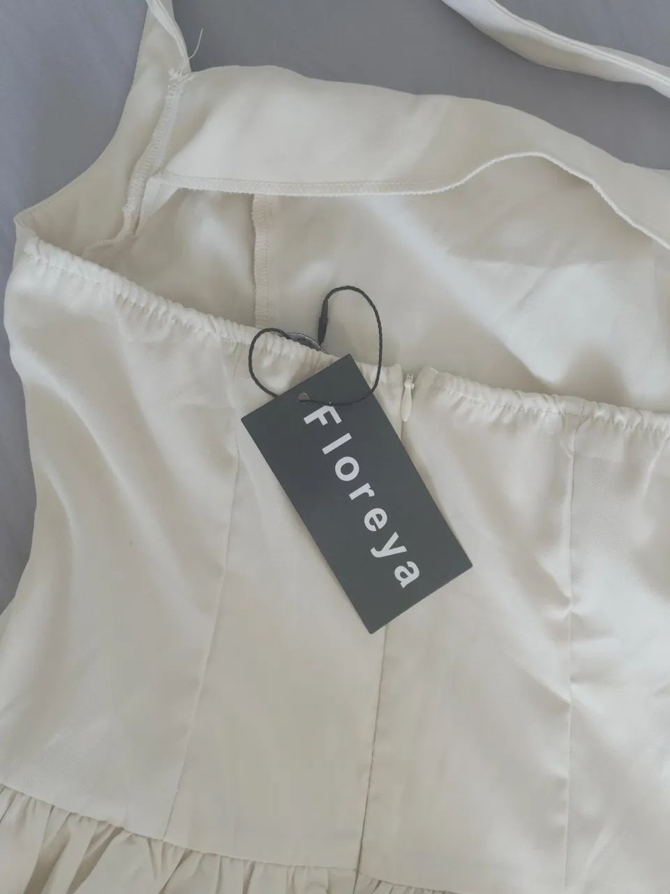 Vestido - Nunca usado - Foto 2