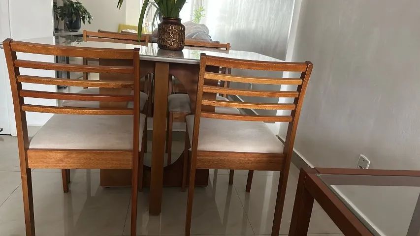VENDO MESA QUADRADA - Foto 3