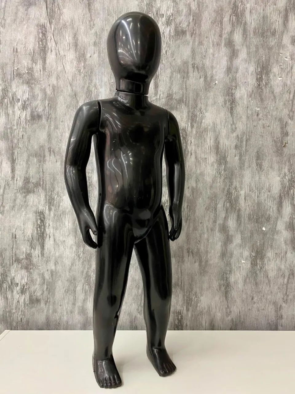 MANEQUIM INFANTIL - PRETO