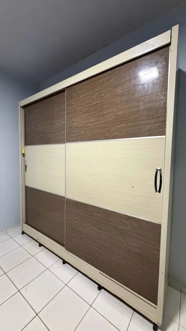 Guarda roupa 