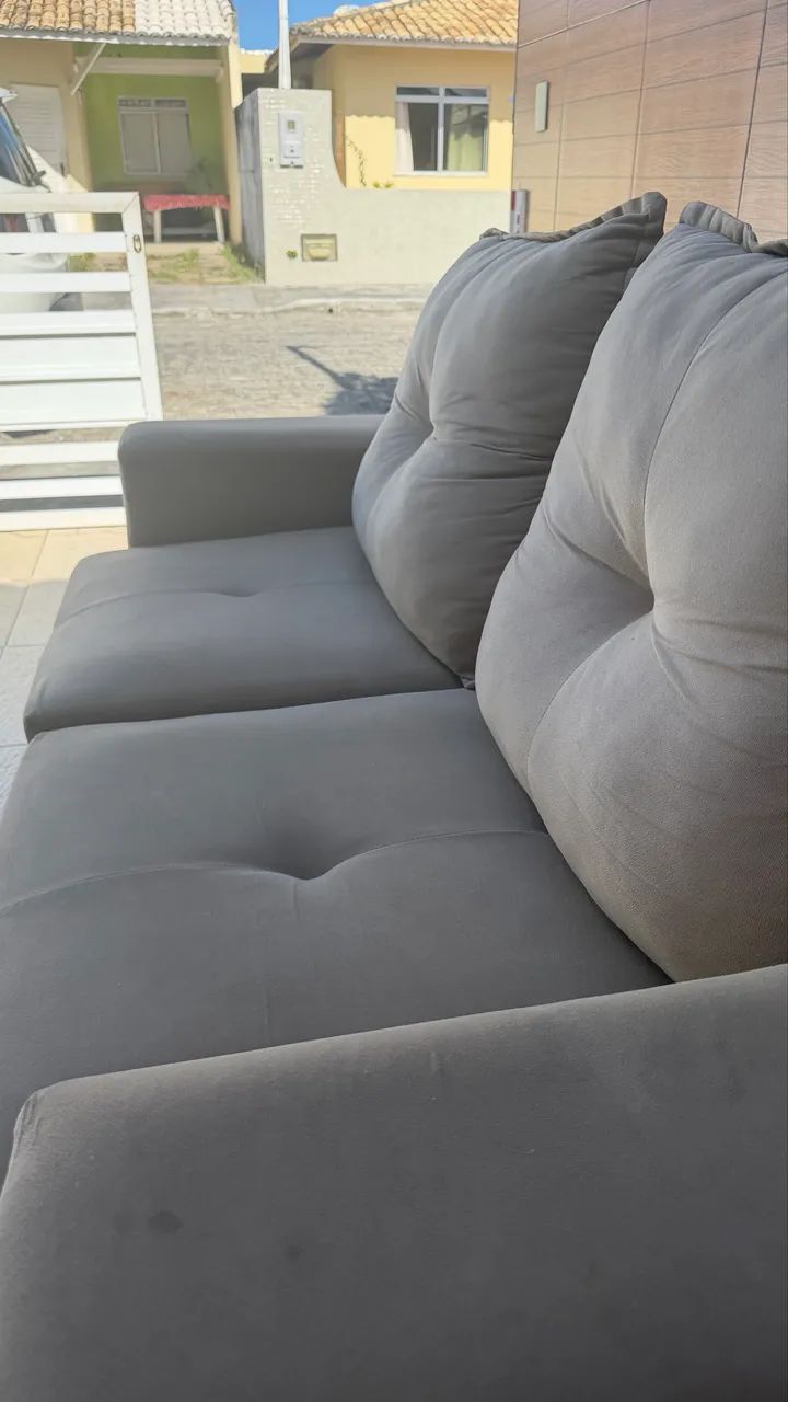 Sofá Beje retrátil 2 lugares  - Foto 3