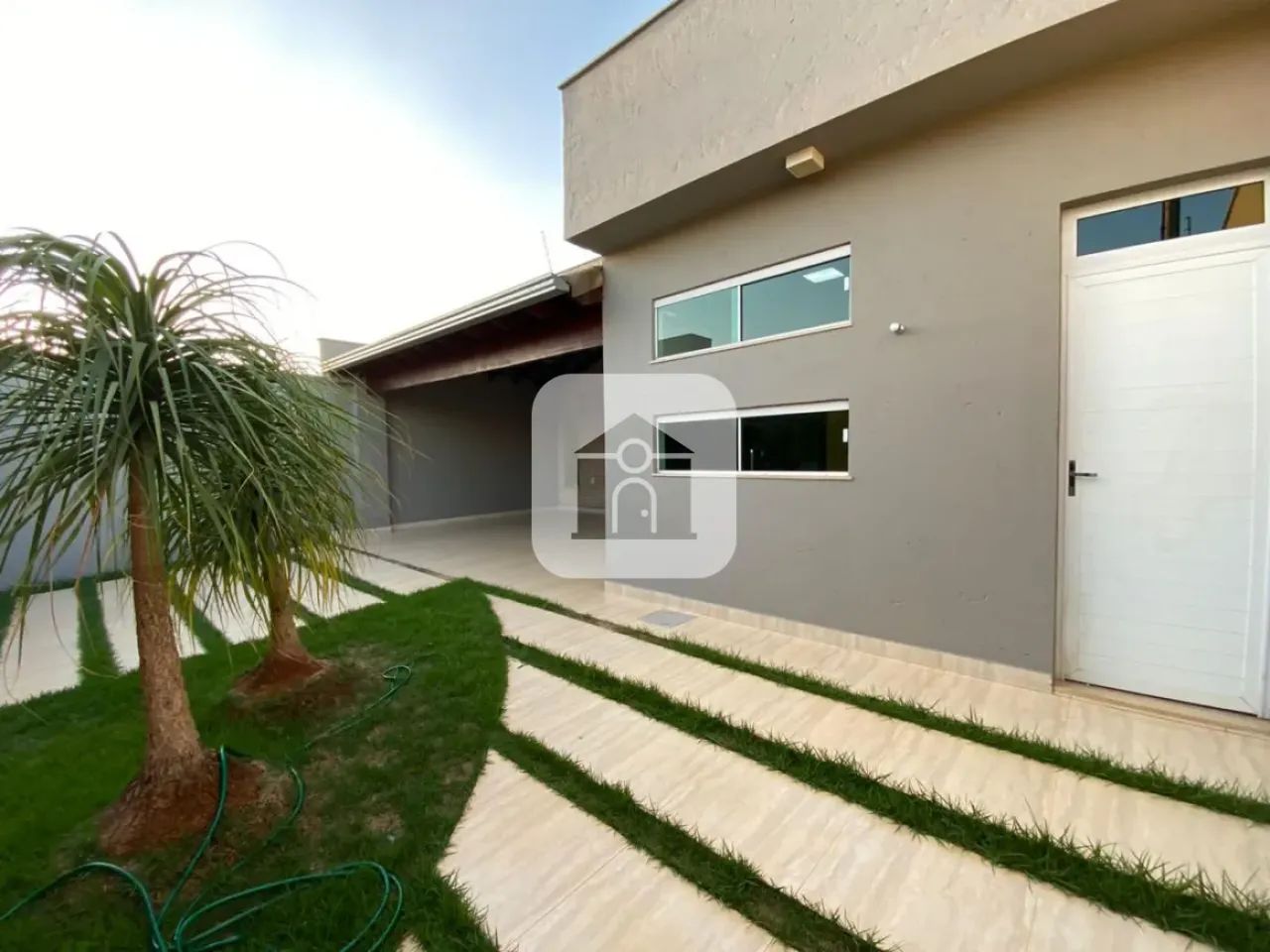 Casa para venda no bairro Laranjeiras - Foto 3