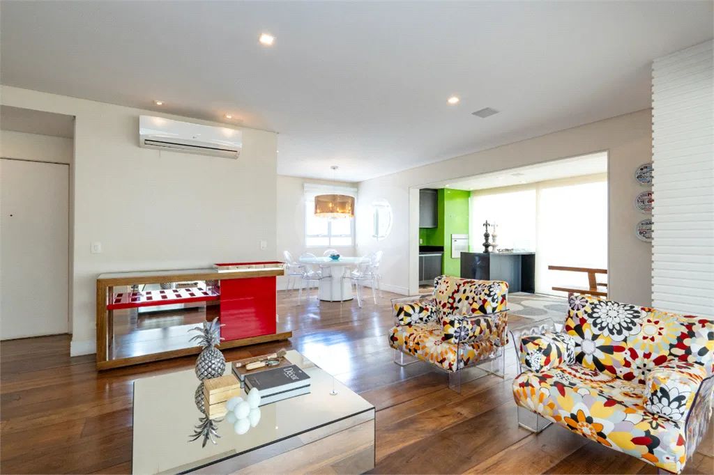 Apartamento com 3 suítes 5 vagas 180m² para venda em Vila Nova Conceição, São Paulo - SP - Foto 4