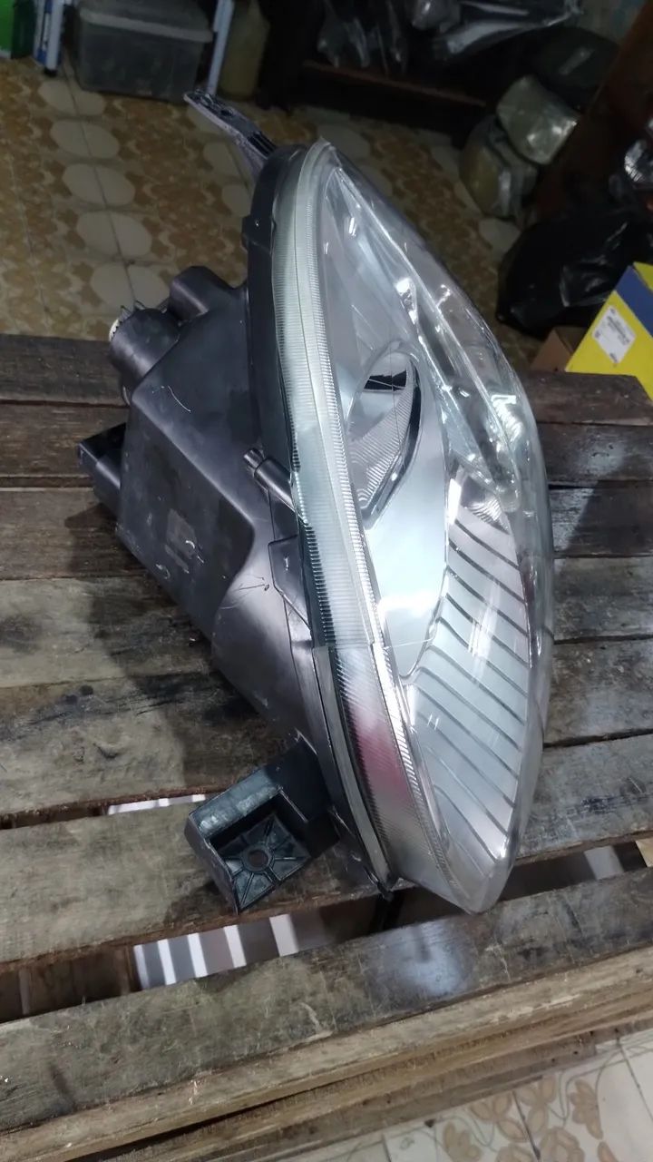 Farol esquerdo Cherry QQ 15/19 REF. T113772010a - Foto 3