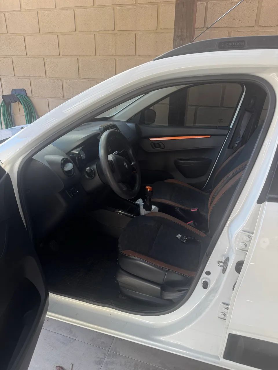 Renault Kwid Outsider 1.0 Flex 12V 5P Mec. 2022 - Foto 3