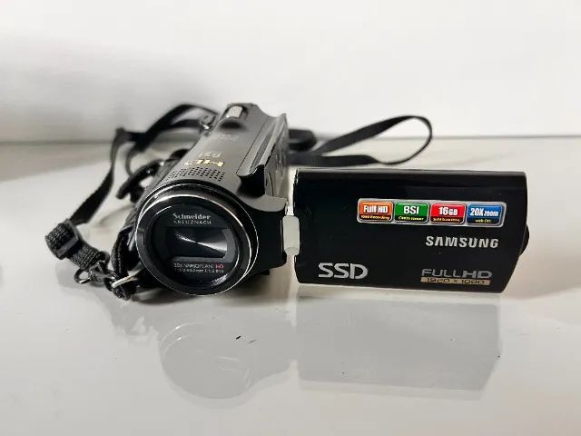 Filmadora Samsung com Lente Schneider-Kreuznach (4.7 MP / Full HD