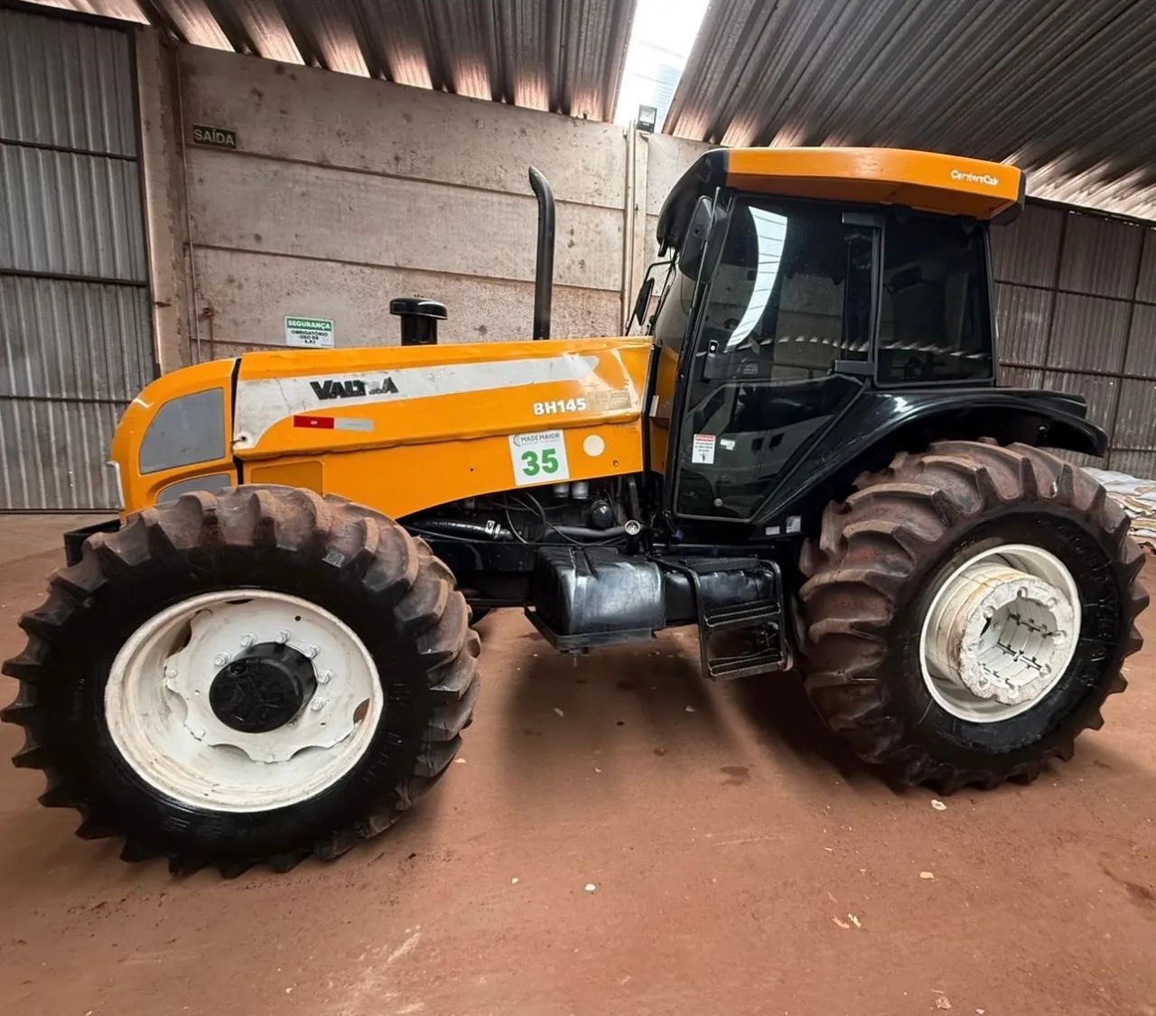 Trator BH 145