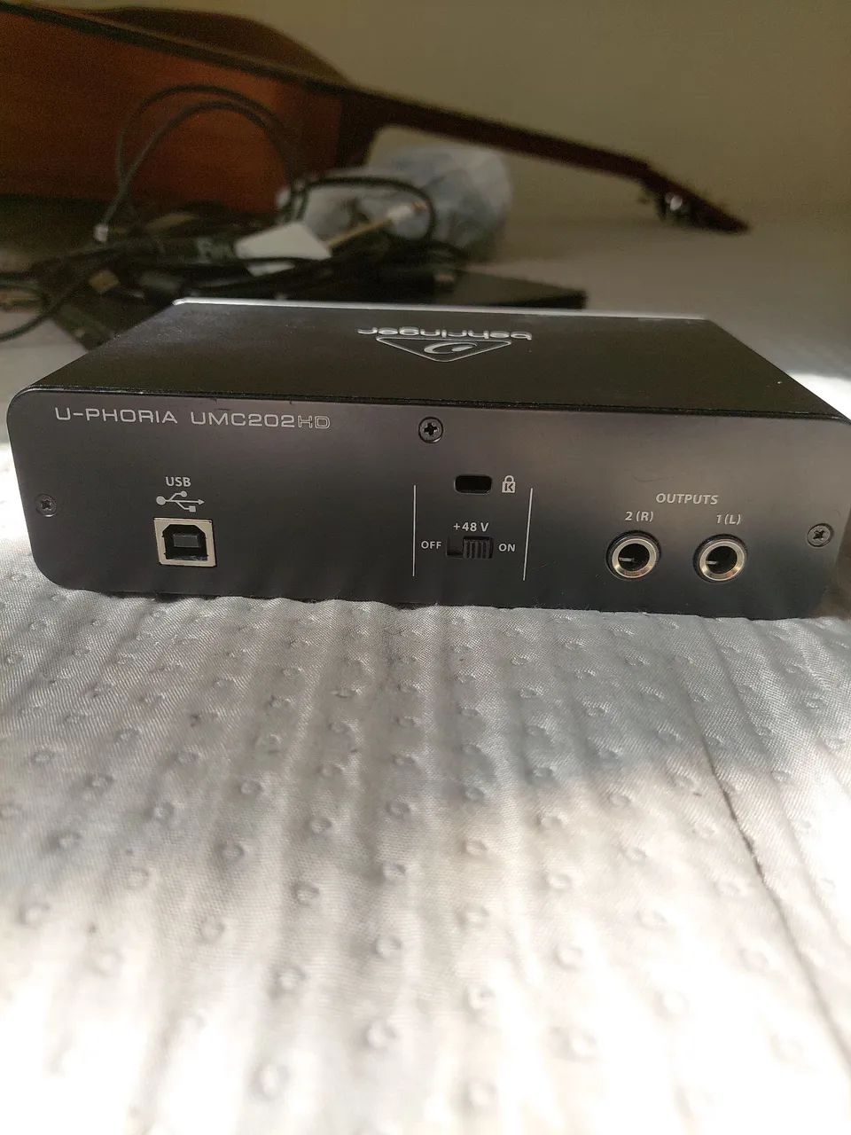 interfece de áudio Behringer U-Phoria - Foto 2