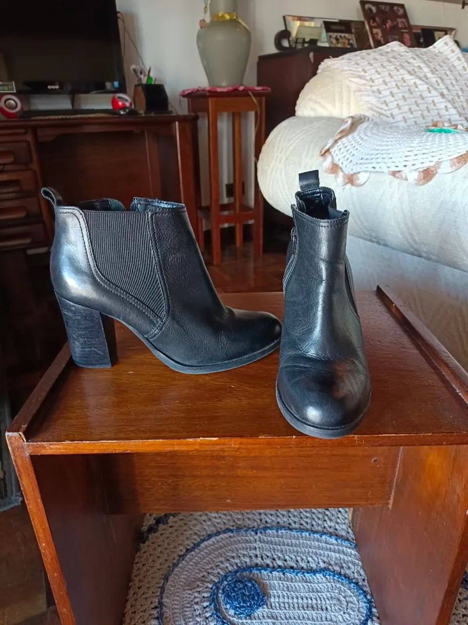 Bota cano Baixo, em couro, n° 38 - Foto 3