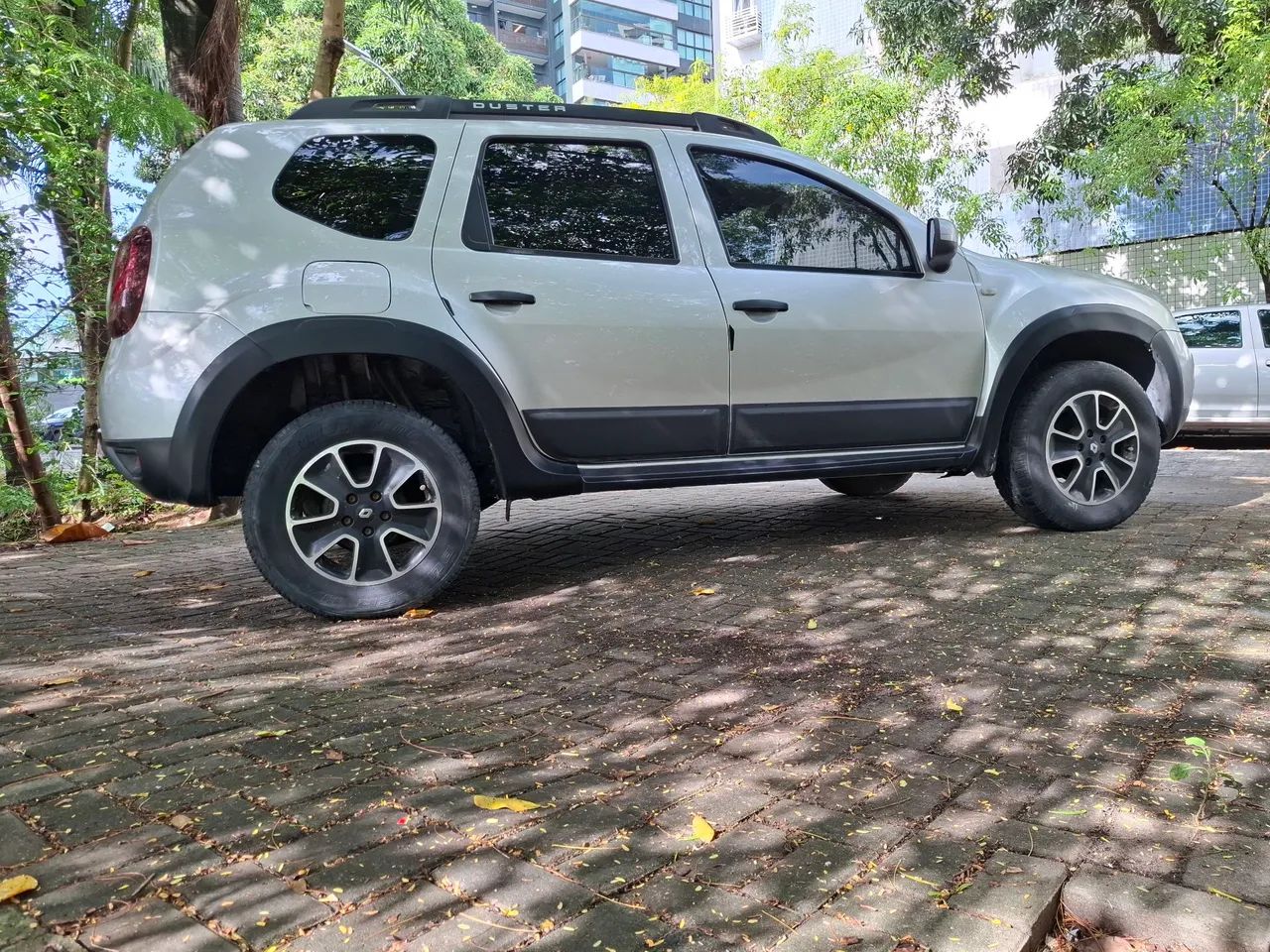 Renault Duster Expression 1.6 Hi-flex 16V Mec. 2020 - Foto 2