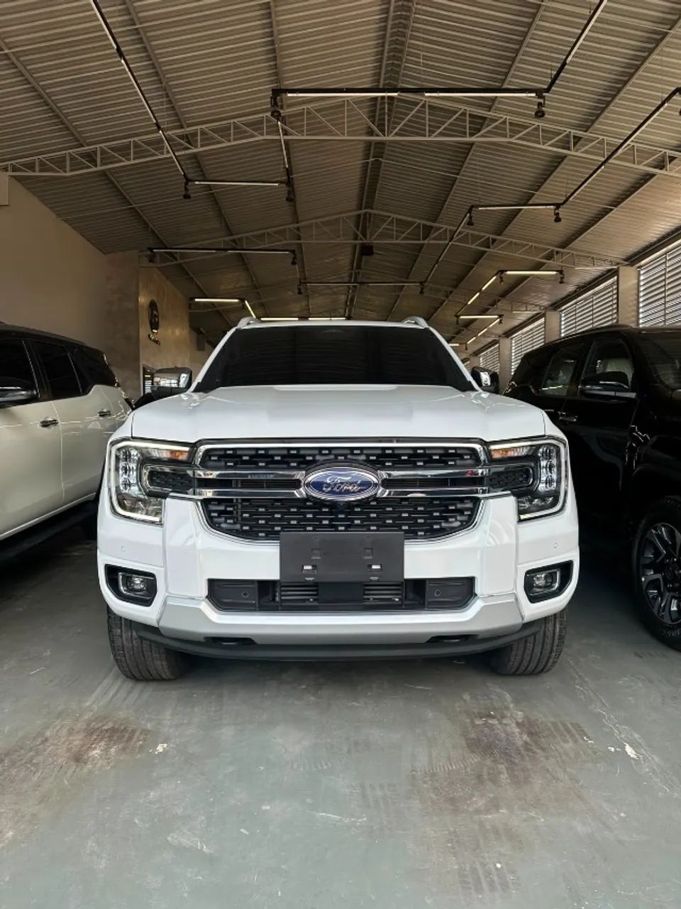 Ford Ranger Ranger Limited+ 3.0 V6 4x4 CD TB Die Aut 2026