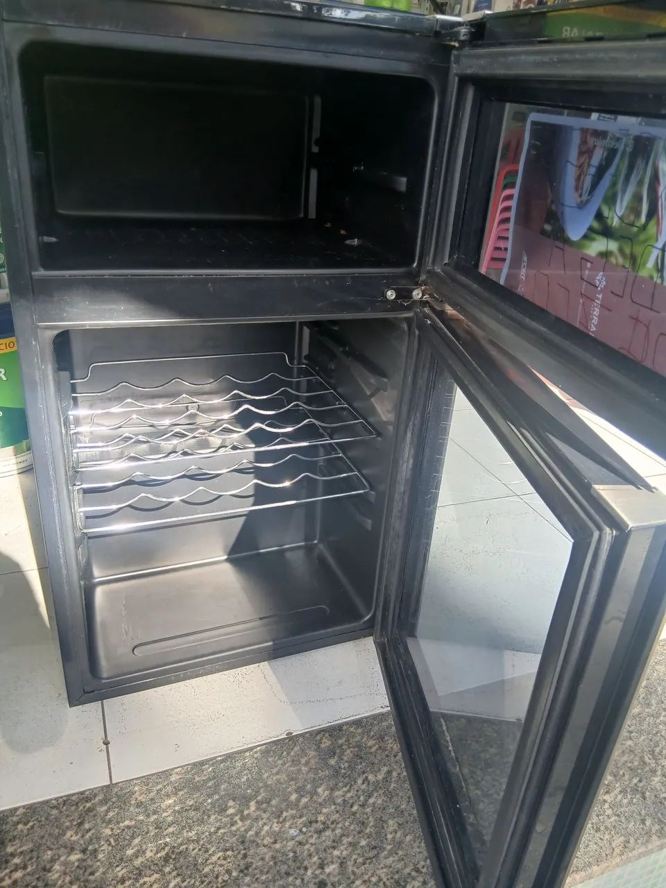 ? ADEGA CLIMATIZADA ELECTROLUX AC28 - Foto 4
