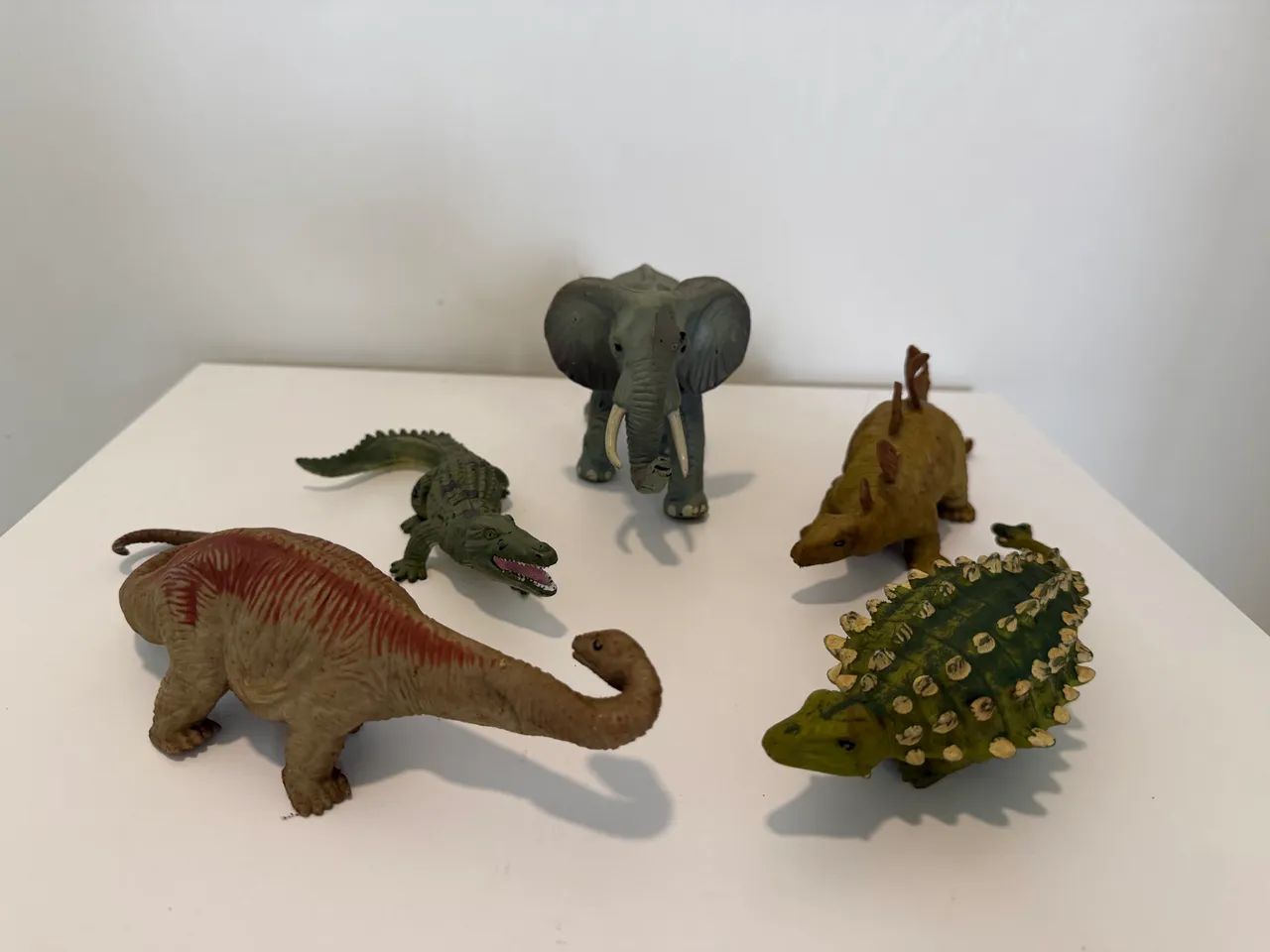 Kit 5 Animais e Dinossauros Realistas - Elefante e Crocodilo - Foto 2