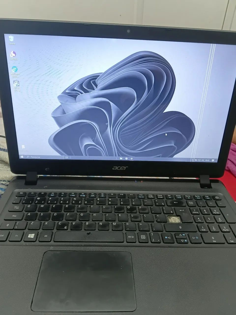 Notebook acer Aspire ES1-533-C27U  - Foto 5