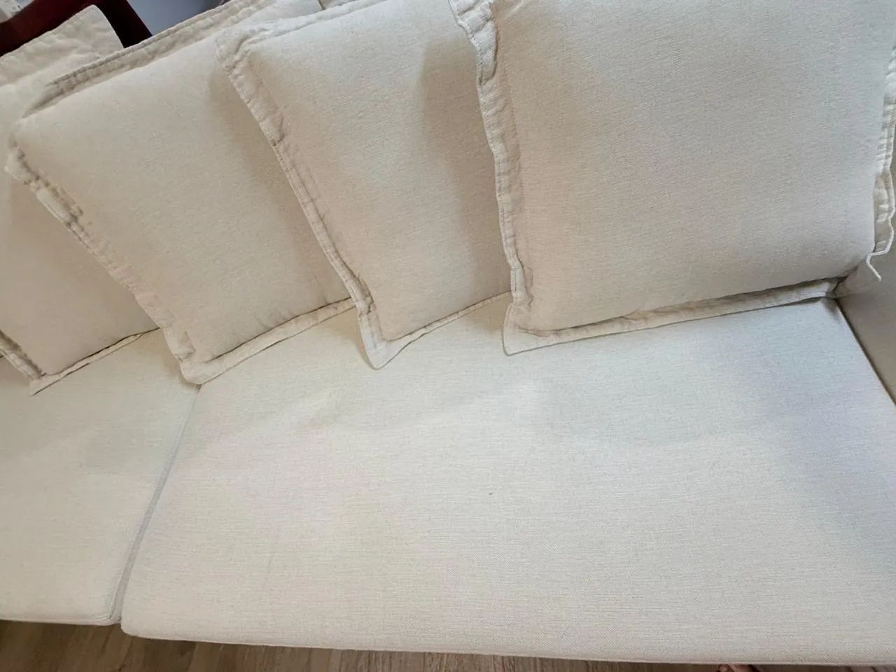 Sofá 4 lugares em Linho com lateral em Couro - Foto 5