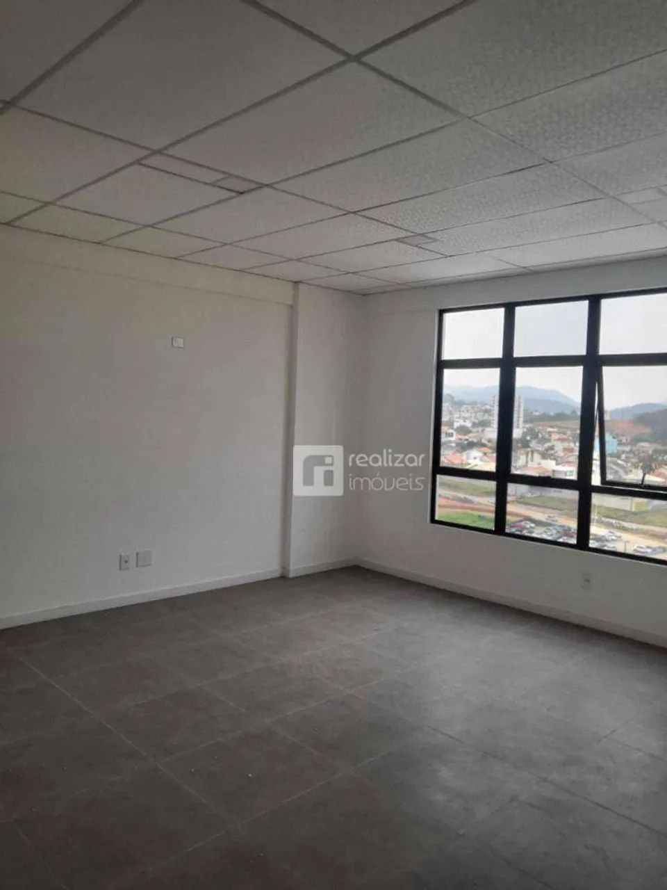 Sala Comercial para venda e locação, Pagani, Palhoça - SA0085.