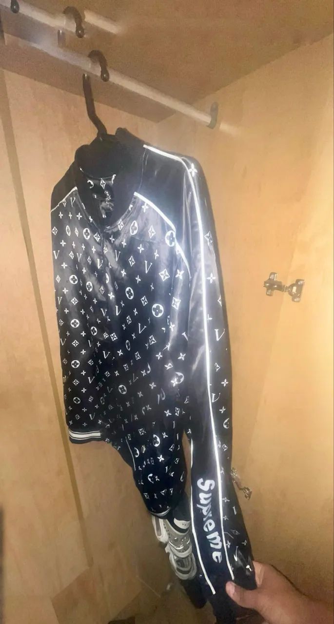 Jaqueta bomber lv - Foto 4