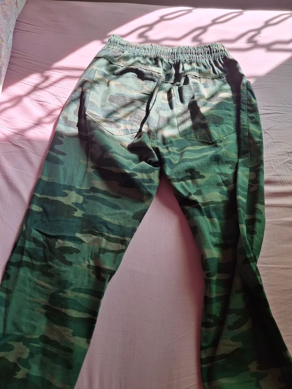 Calça verde masculina tam 42 - Foto 4