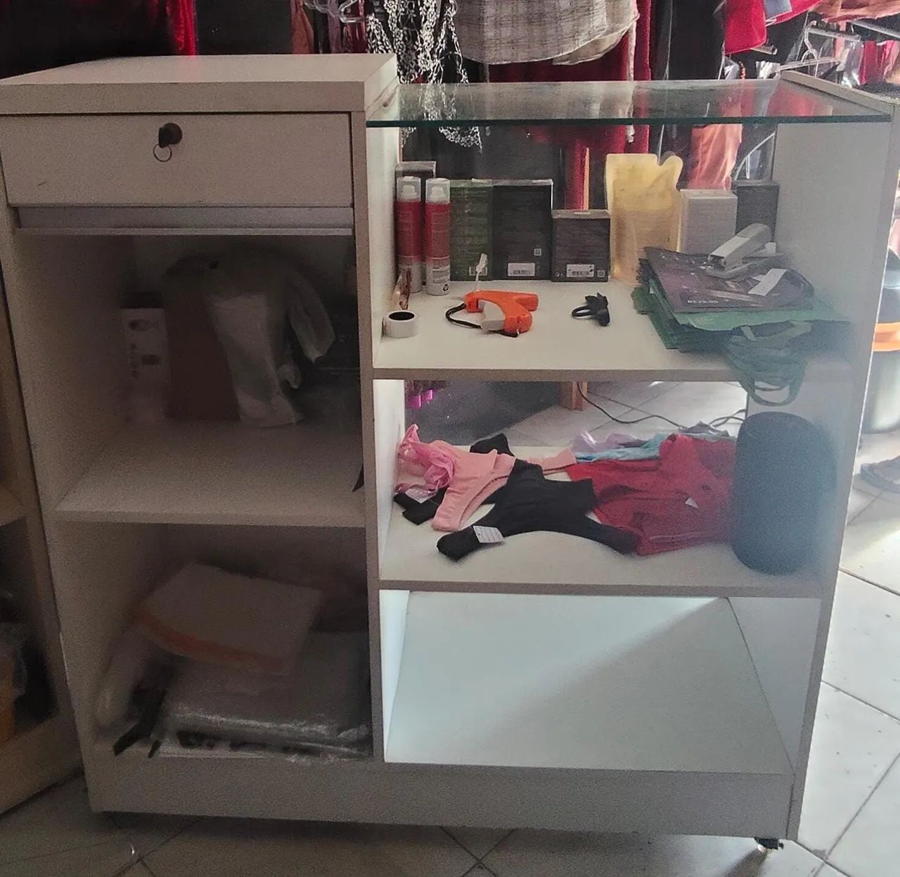 Balcão vitrine pra vender logo  - Foto 4
