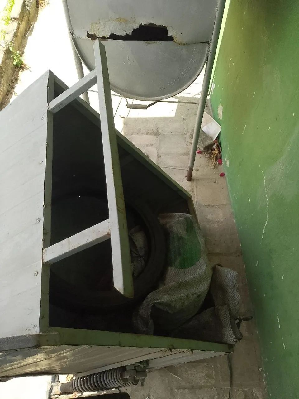 Vendo ou troco reboque para moto 