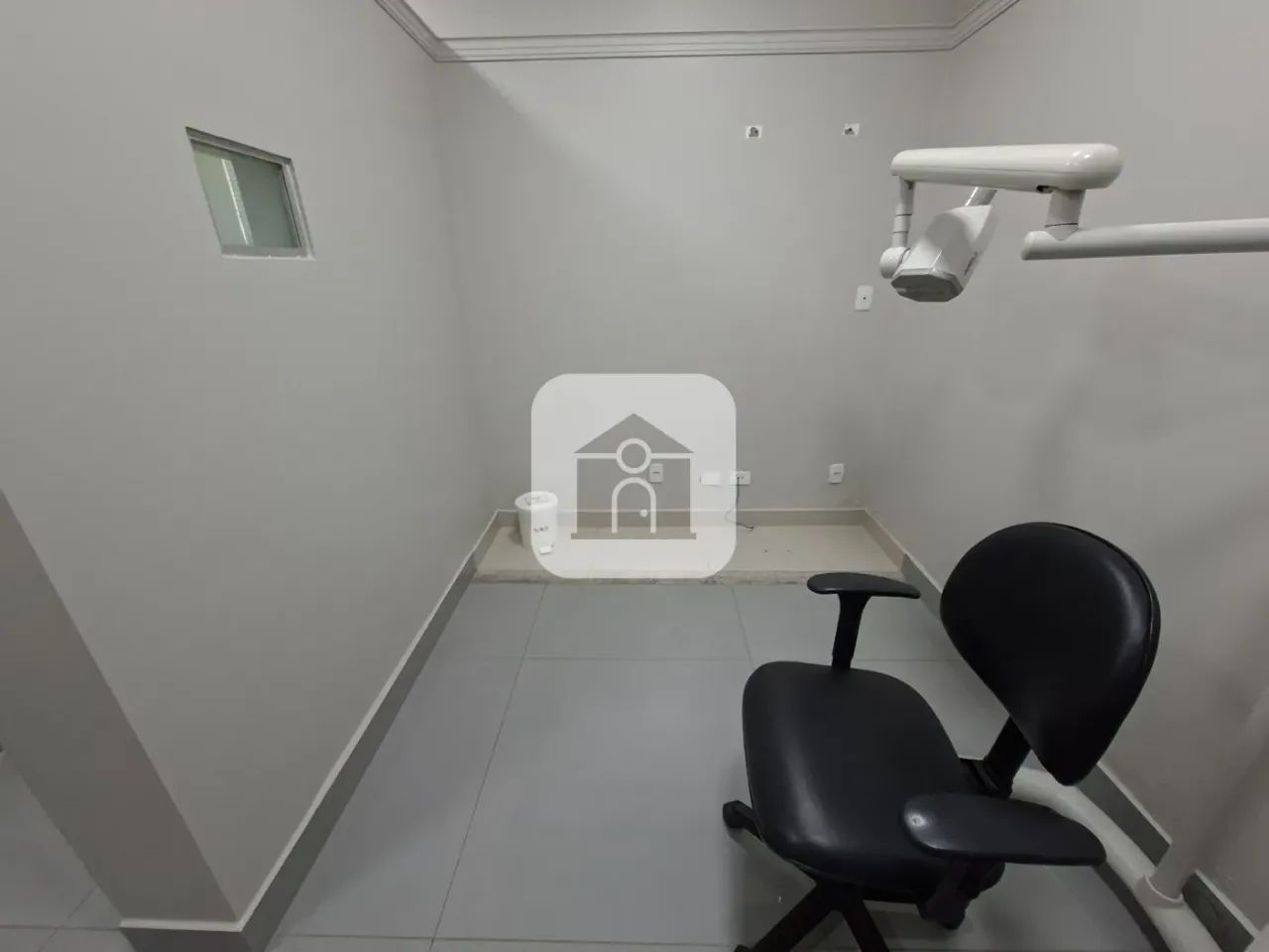 Sala comercial para locação no bairro Santa Maria