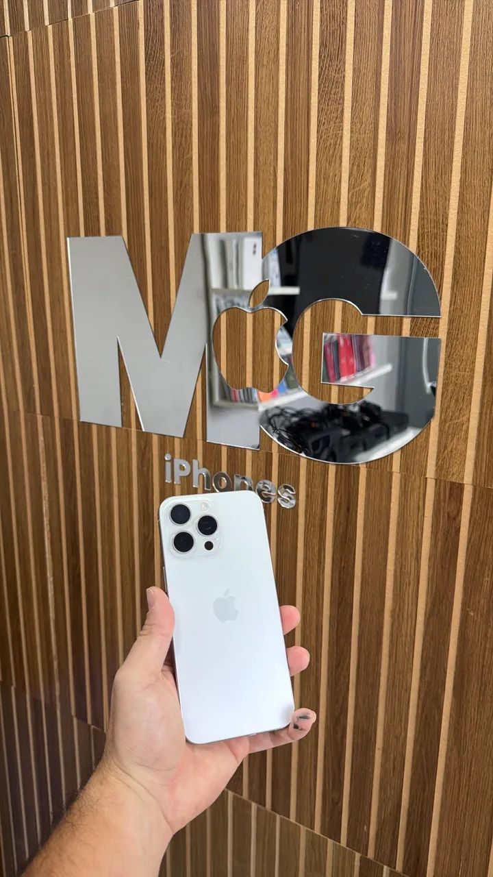 iPhone 15 Pro Max 256gb - (Loja Física + Garantia) - Celulares e