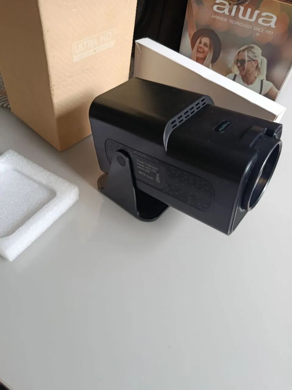 Projetor HD 320 ultra HD 4k - Foto 3