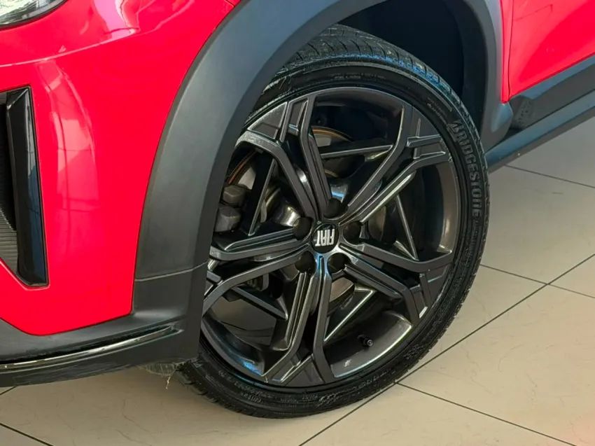 Fiat Fastback Limited Ed.1.3 270 T.flex Aut. 2023 - Foto 4