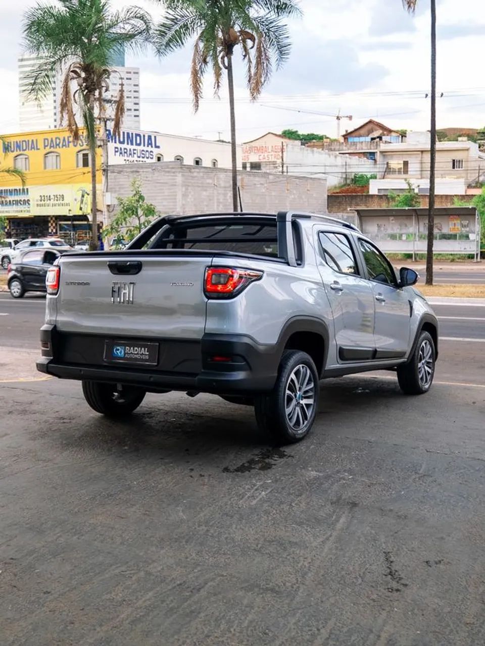 Fiat Strada Volcano 1.3 Flex 8V CD 2023 - Foto 4