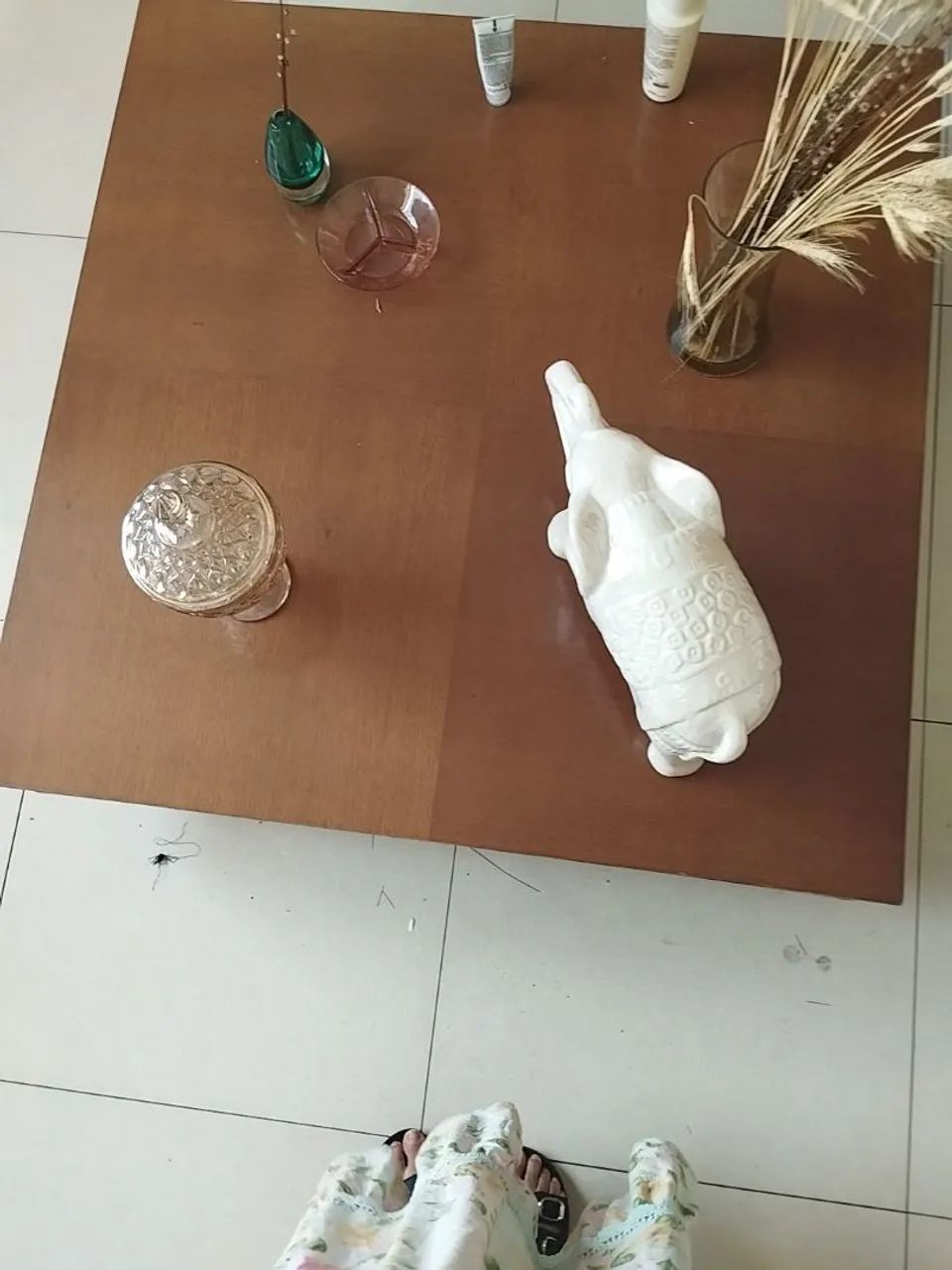 Vendo belíssima mesa de centro madeira maciça  - Foto 4