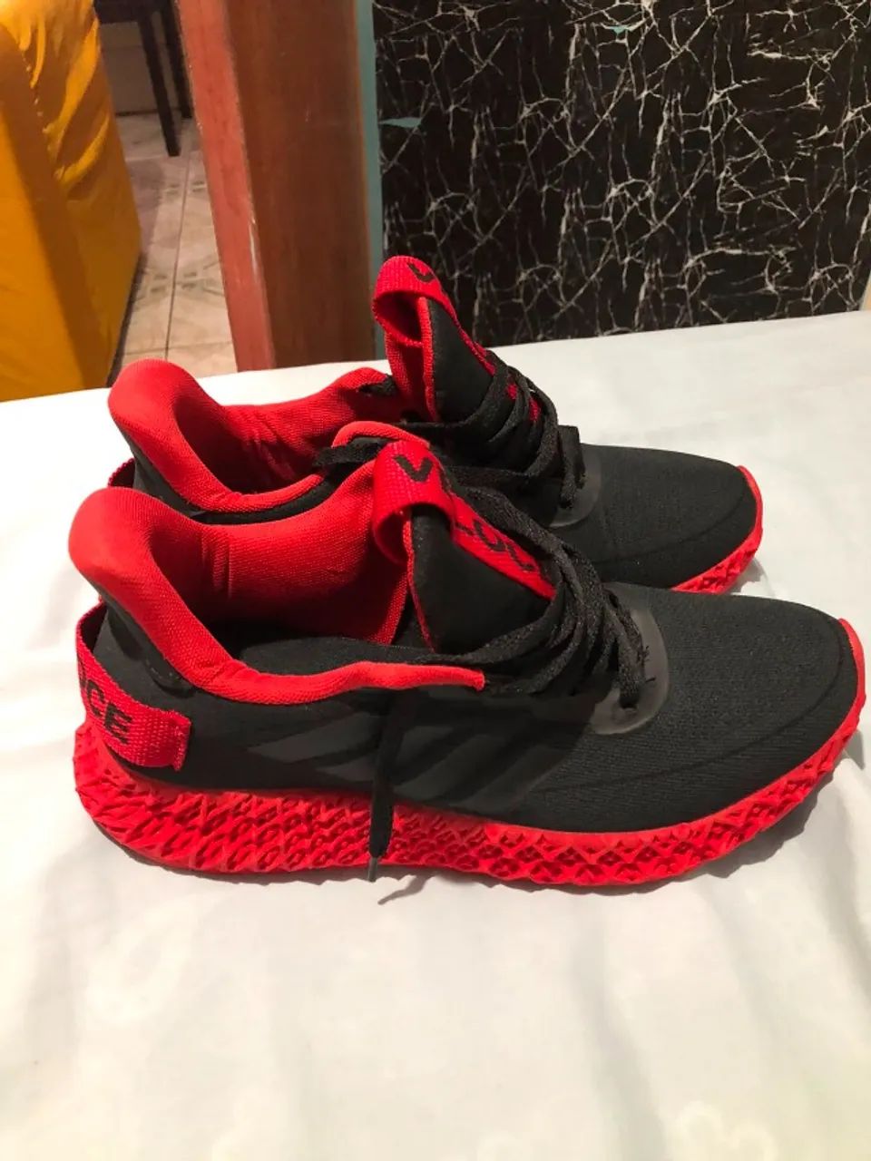 Tenis VELOCE \NOVO\