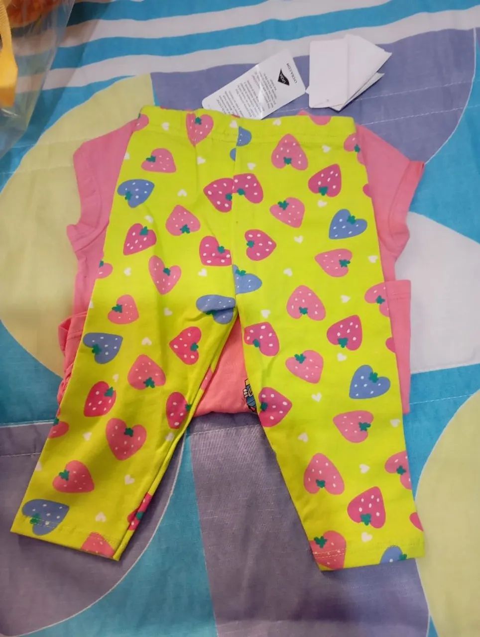 Roupa e mochila  - Foto 4