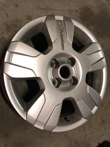 Roda Fiat Strada aro 15 2013