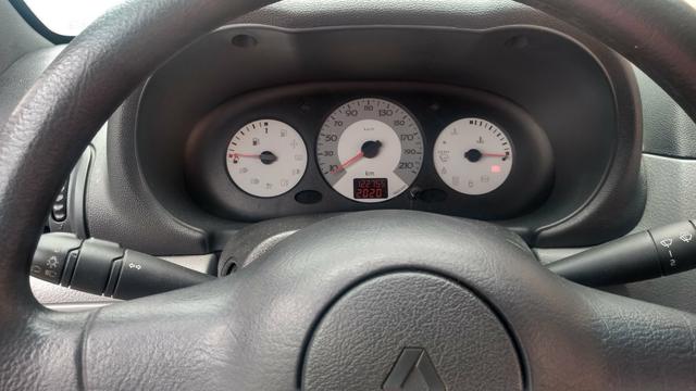 Clio Authentique 2007 - Foto 11