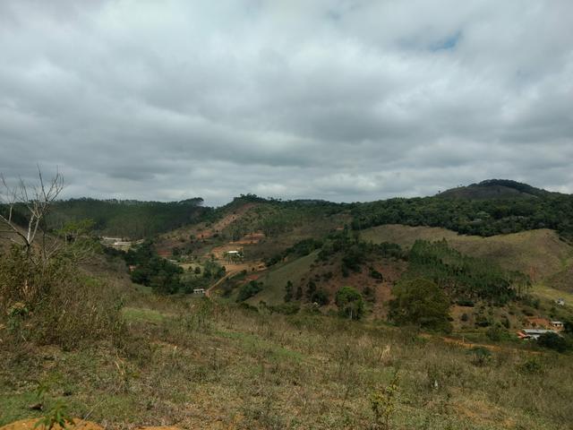 VENDO TERRENO EM VARGINHA DISTRITO DE JUIZ DE FORA 18 MIL. (favor ler a descrição.) - Foto 3